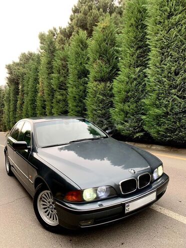 BMW 523 2000, 383,000 km - 2.5 l - Bakı