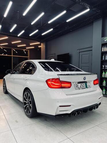 BMW 320-7