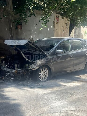 Hyundai i30 2008, 180,000 km - 1.6 l - Bakı