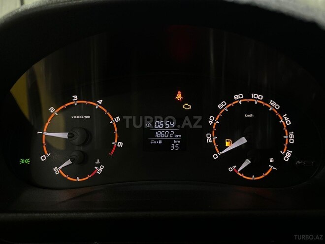 LADA (VAZ) Niva 2024, 18,000 km - 1.7 l - Sumqayıt
