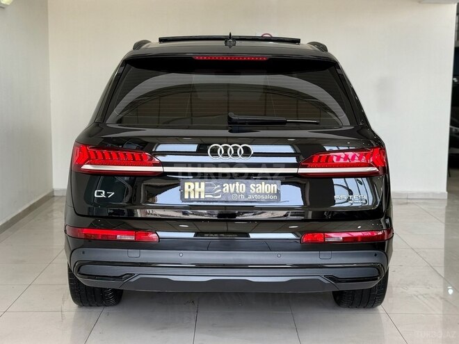 Audi Q7 2020, 65,000 km - 3.0 l - Bakı