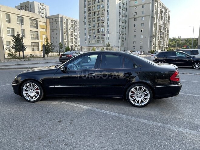 Mercedes E 280-7
