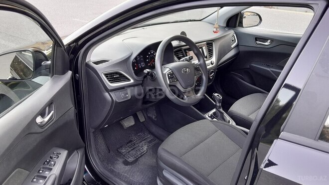 Hyundai Accent 2018, 29,600 km - 1.6 л - Bakı