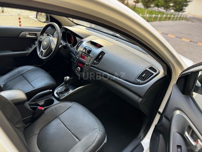 Kia Cerato 2011, 256,428 km - 1.6 l - Bakı