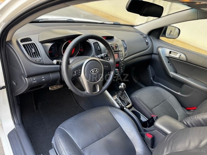 Kia Cerato 2011, 256,428 km - 1.6 l - Bakı