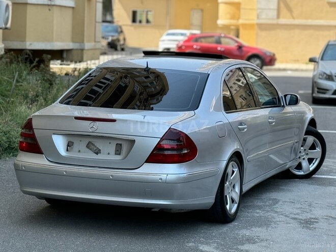 Mercedes E 270 2003, 320,000 km - 2.7 л - Sumqayıt