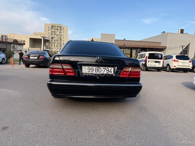 Mercedes E 320 2000, 280,000 km - 3.2 л - Bakı
