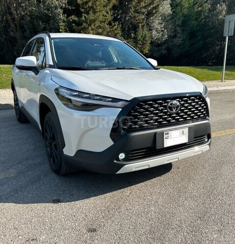 Toyota Corolla Cross 2024, 10,500 km - 2.0 л - Bakı