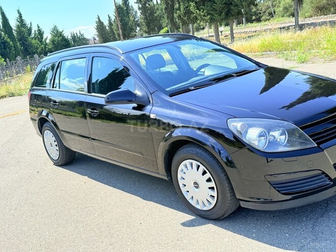 Opel Astra 2005, 130,000 km - 1.4 l - Tovuz