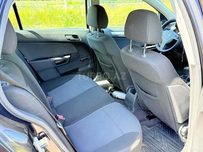 Opel Astra 2005, 130,000 km - 1.4 l - Tovuz