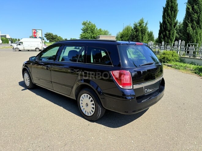 Opel Astra 2005, 130,000 km - 1.4 l - Tovuz