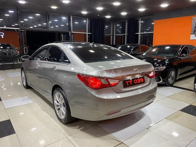 Hyundai Sonata 2010, 194,000 km - 2.0 l - Sumqayıt