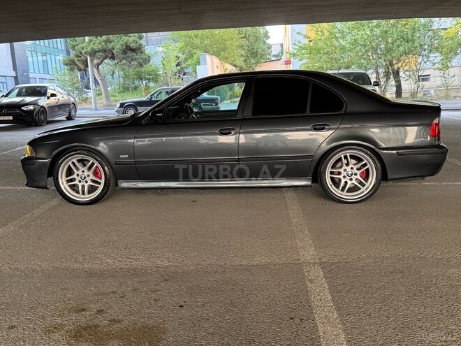 BMW 530 2001, 239,000 km - 3.0 l - Bakı