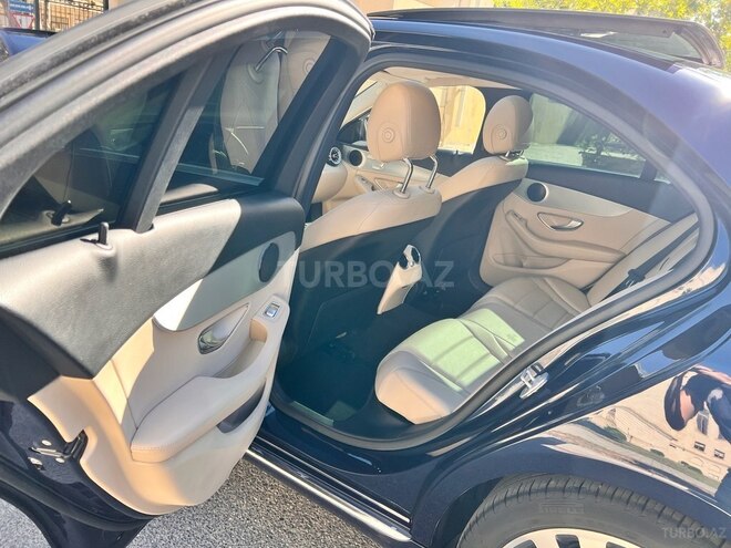 Mercedes C 300-7