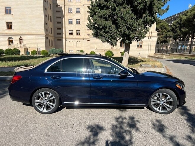 Mercedes C 300-10