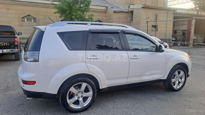 Mitsubishi Outlander 2008, 243,500 km - 3.0 l - Bakı