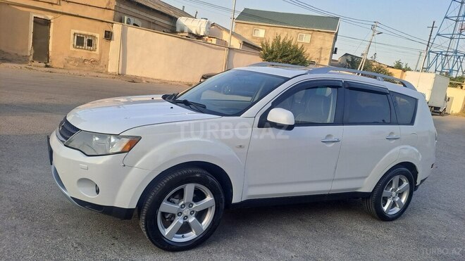 Mitsubishi Outlander 2008, 243,500 km - 3.0 l - Bakı