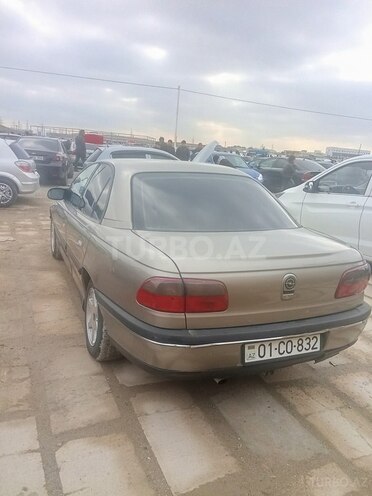 Opel Omega 1996, 350,000 km - 2.0 l - Sumqayıt