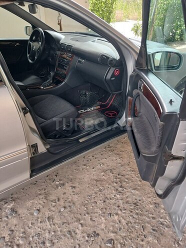 Mercedes C 240 2000, 366,657 km - 2.4 l - Şirvan
