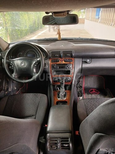 Mercedes C 240 2000, 366,657 km - 2.4 l - Şirvan