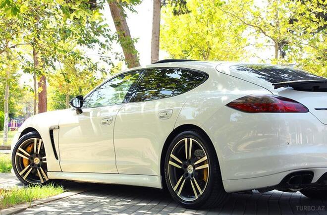 Porsche Panamera Turbo 2009, 188,888 km - 4.5 l - Masallı