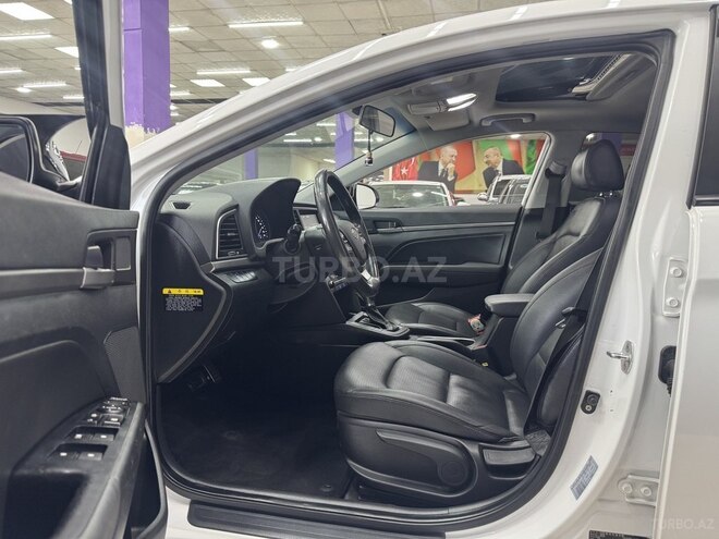 Hyundai Avante 2016, 182,000 km - 1.6 л - Sumqayıt