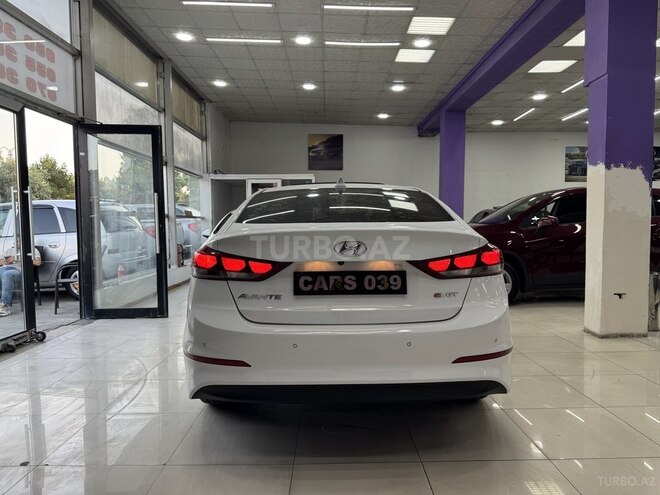 Hyundai Avante 2016, 182,000 km - 1.6 л - Sumqayıt