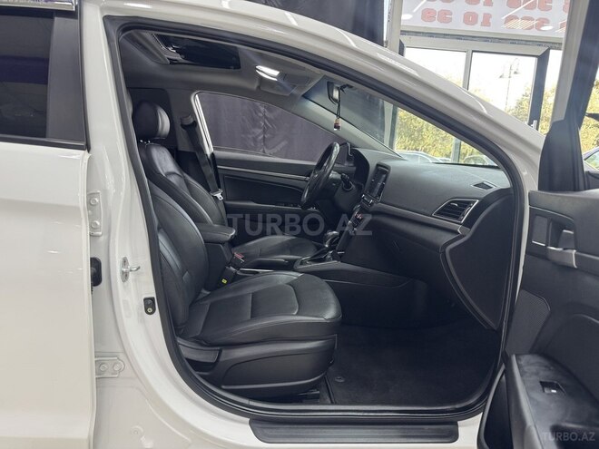 Hyundai Avante 2016, 182,000 km - 1.6 л - Sumqayıt
