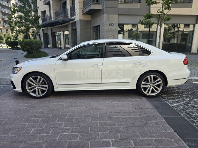 Volkswagen Passat 2016, 221,000 km - 1.8 l - Bakı