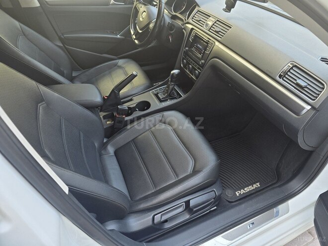 Volkswagen Passat 2016, 221,000 km - 1.8 l - Bakı