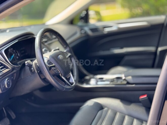 Ford Fusion (North America) 2019, 133,121 km - 1.5 l - Bakı