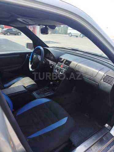 Mercedes C 230 2000, 211,713 km - 2.3 l - Sumqayıt