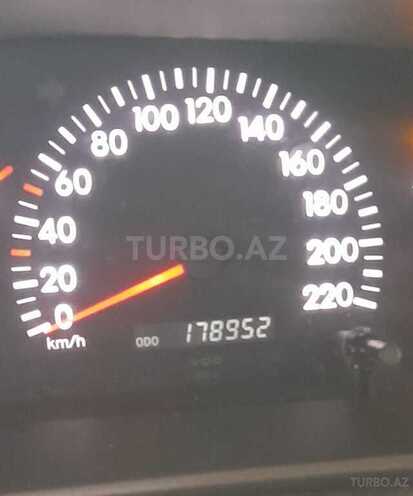 Toyota Corolla 2006, 178,952 km - 1.4 l - Balakən