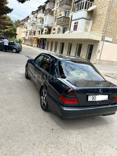 Mercedes C 180-3