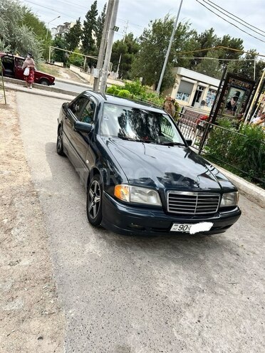 Mercedes C 180-4
