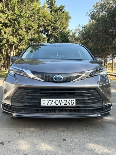 Toyota Sienna 2021, 86,000 km - 2.5 l - Bakı