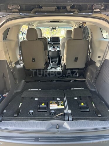 Toyota Sienna 2021, 86,000 km - 2.5 l - Bakı