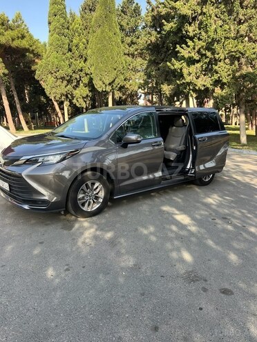 Toyota Sienna 2021, 86,000 km - 2.5 l - Bakı