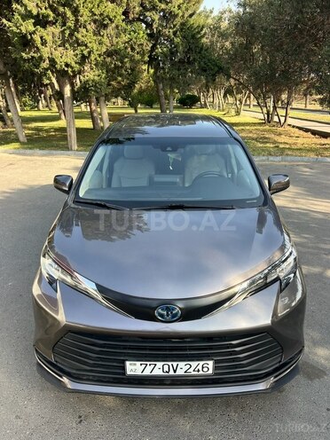 Toyota Sienna 2021, 86,000 km - 2.5 l - Bakı