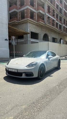 Porsche Panamera 4S 2017, 106,000 km - 3.0 l - Bakı