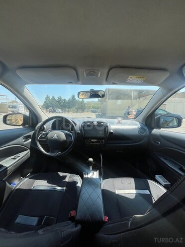 Mitsubishi Attrage 2014, 172,000 km - 1.2 л - Bakı