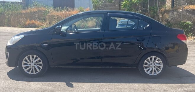 Mitsubishi Attrage 2014, 172,000 km - 1.2 л - Bakı