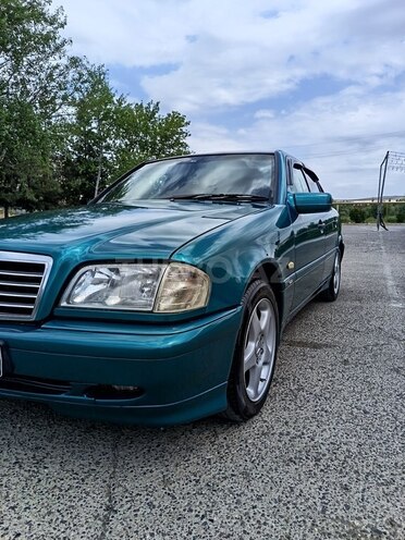 Mercedes C 200 1999, 323,246 km - 2.0 л - Şirvan