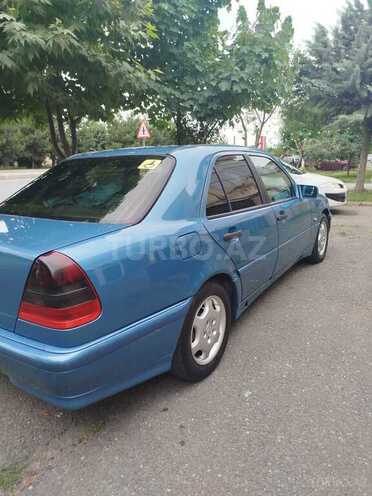Mercedes C 200 1997, 352,000 km - 2.0 l - Qəbələ