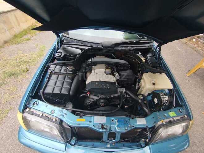 Mercedes C 200 1997, 352,000 km - 2.0 l - Qəbələ