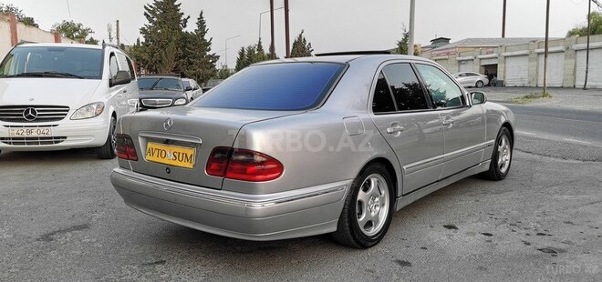 Mercedes E 220 d 2001, 287,000 km - 2.2 l - Bakı
