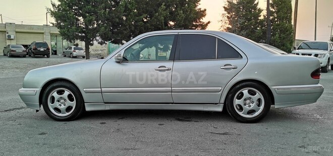 Mercedes E 220 d 2001, 287,000 km - 2.2 l - Bakı