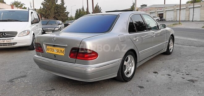 Mercedes E 220 d 2001, 287,000 km - 2.2 l - Bakı