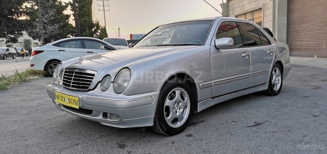 Mercedes E 220 d 2001, 287,000 km - 2.2 l - Bakı