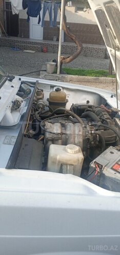 LADA (VAZ) 2107 2004, 65,000 km - 1.5 l - Yevlax